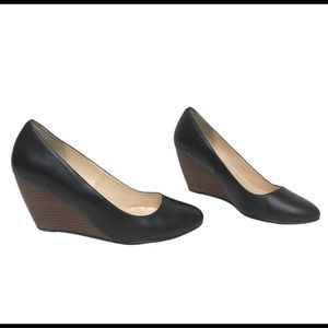 Cole Haan go to Black Wedge